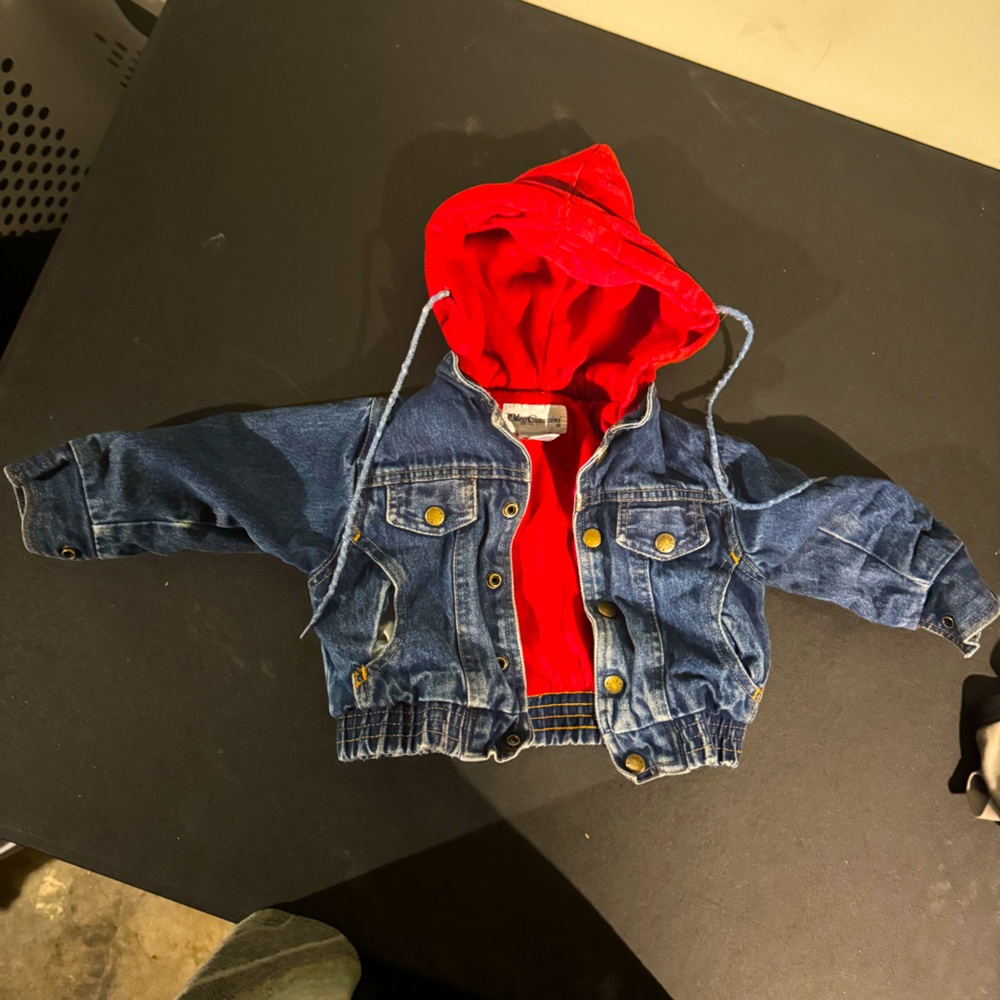 2T Boys Denim Jacket!
